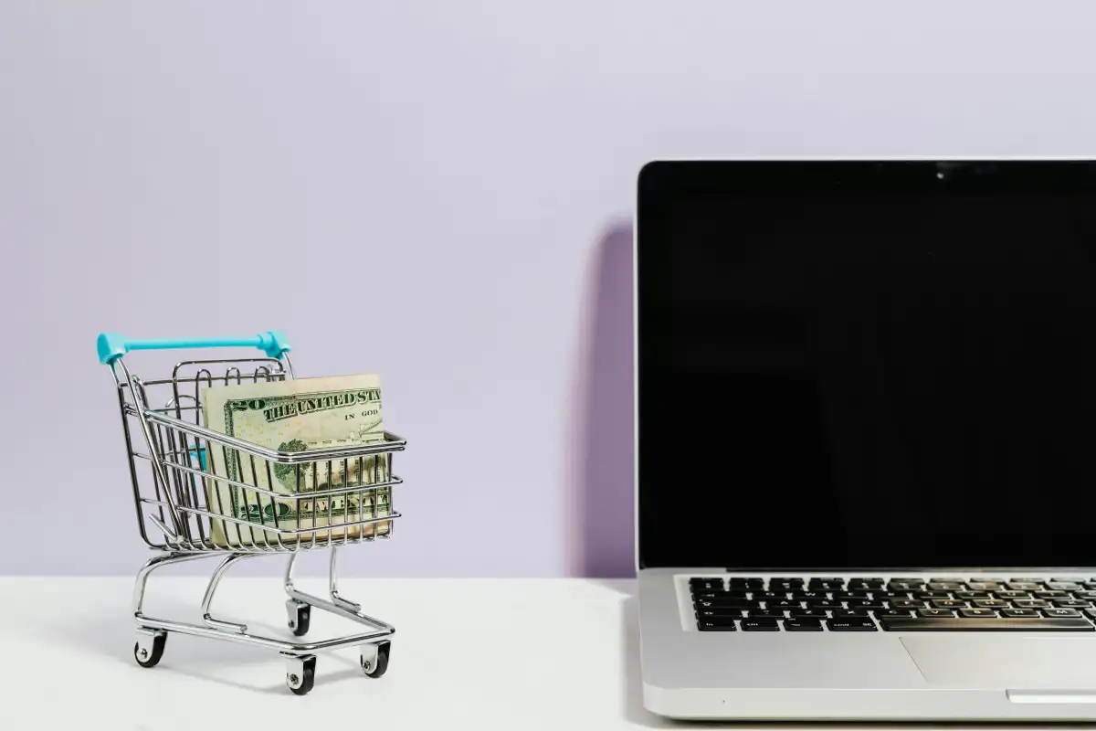 9 Reasons Why Every eCommerce Site Needs a Blog, Even Yours
